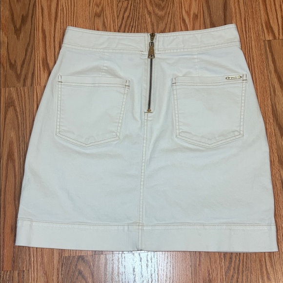 Spartina 449 Isla Denim Skirt in pearl white, Jean mini skirt, 8 - Picture 5 of 9